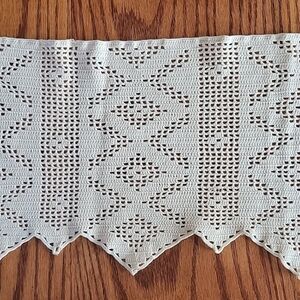 CROCHET doily for a shelf or dresser.  32" x 10"